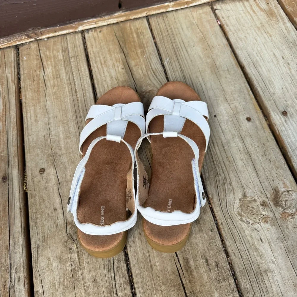 Lands' End Wedge Sandals Womens 11B White T-Strap Comfort Summer Shoes‎